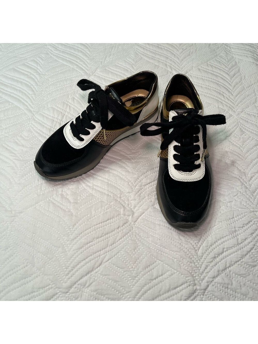 Michael Kors Allie Trainer Women’s Black & Gold Leather Sneakers. Size 5